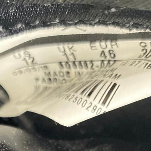 Nike Air Jordan 1 Retro Men's Black Leather High Top Athletic Sneakers Shoes 12 - Picture 5 of 5